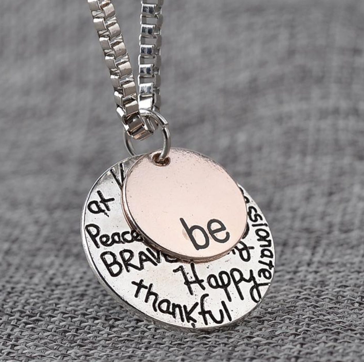 Necklace "Be"